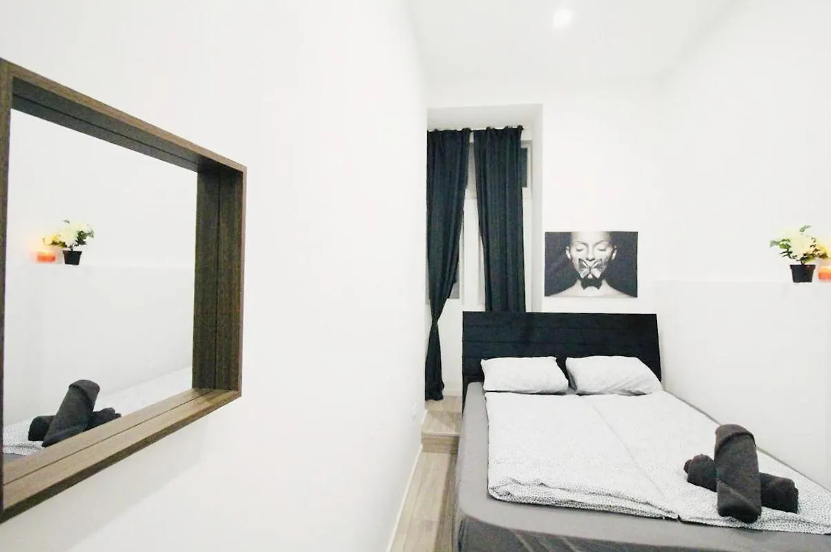 Comfortable Rooms In Akh Area Vienna 0*,  Austria