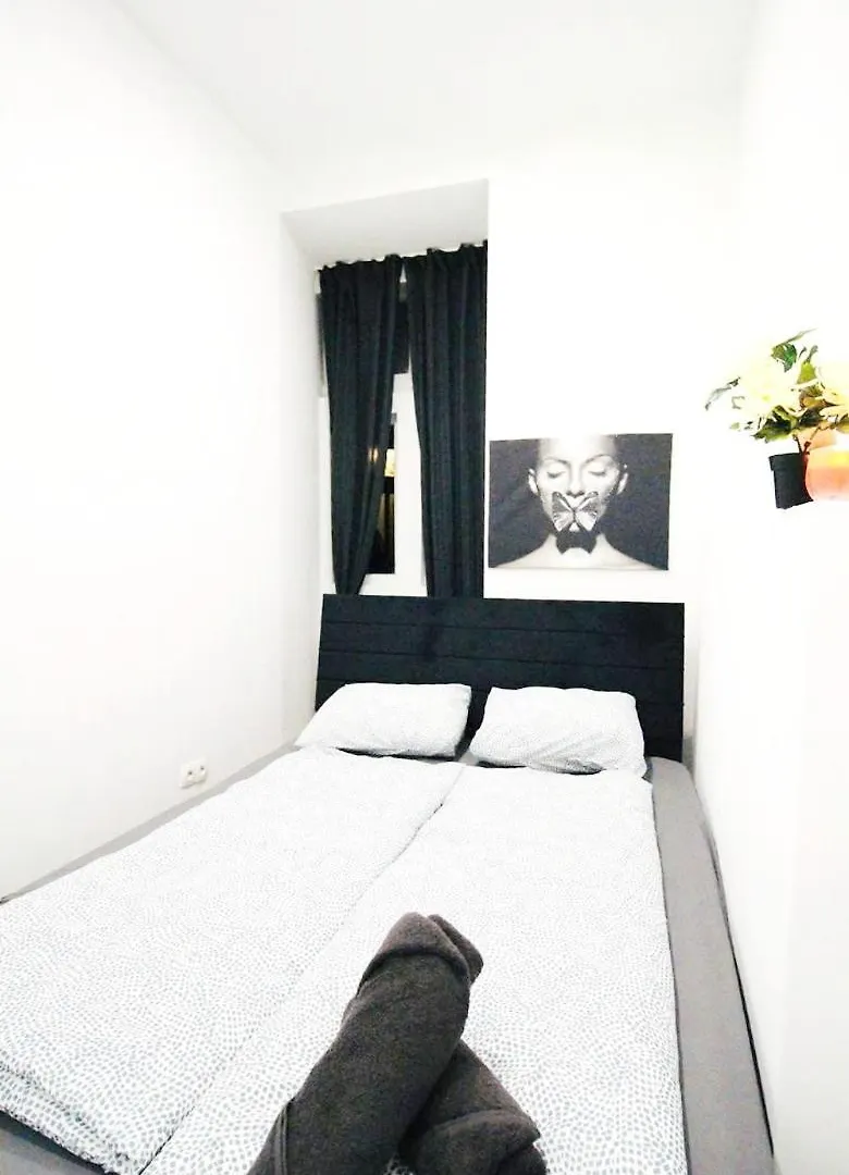 Comfortable Rooms In Akh Area Vienna Austria