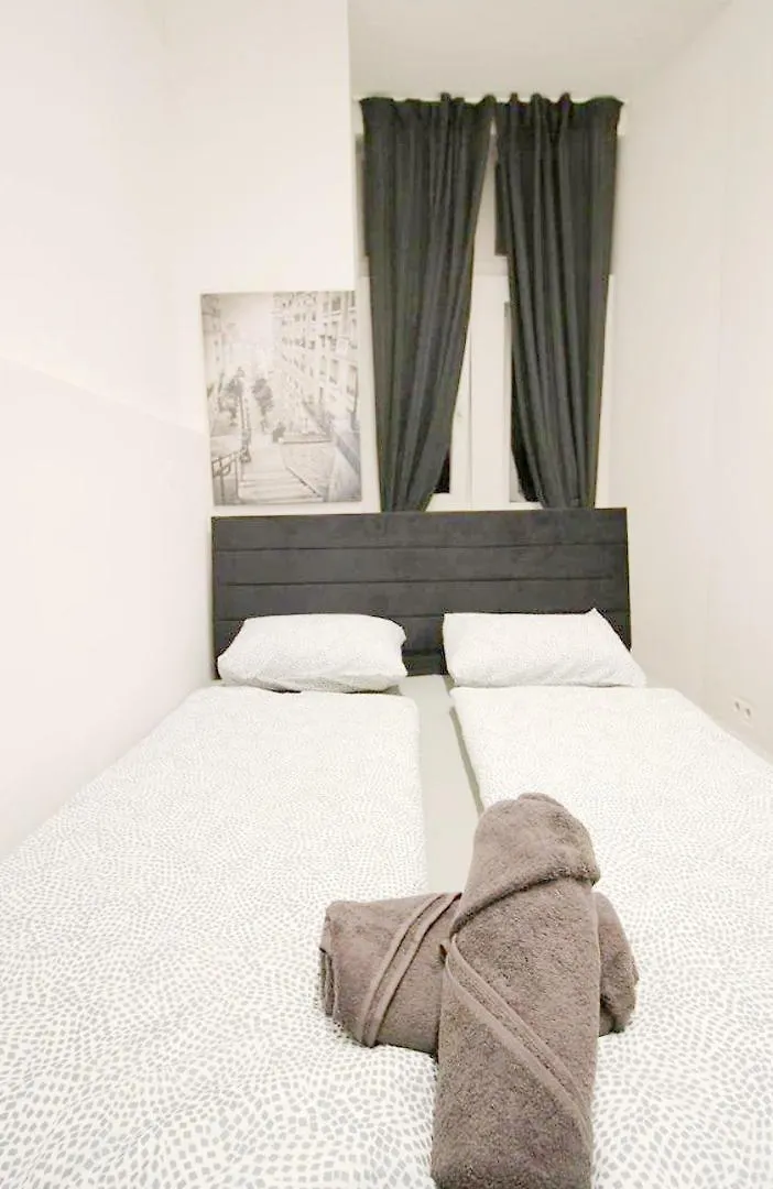 Homestay Comfortable Rooms In Akh Area Vienna